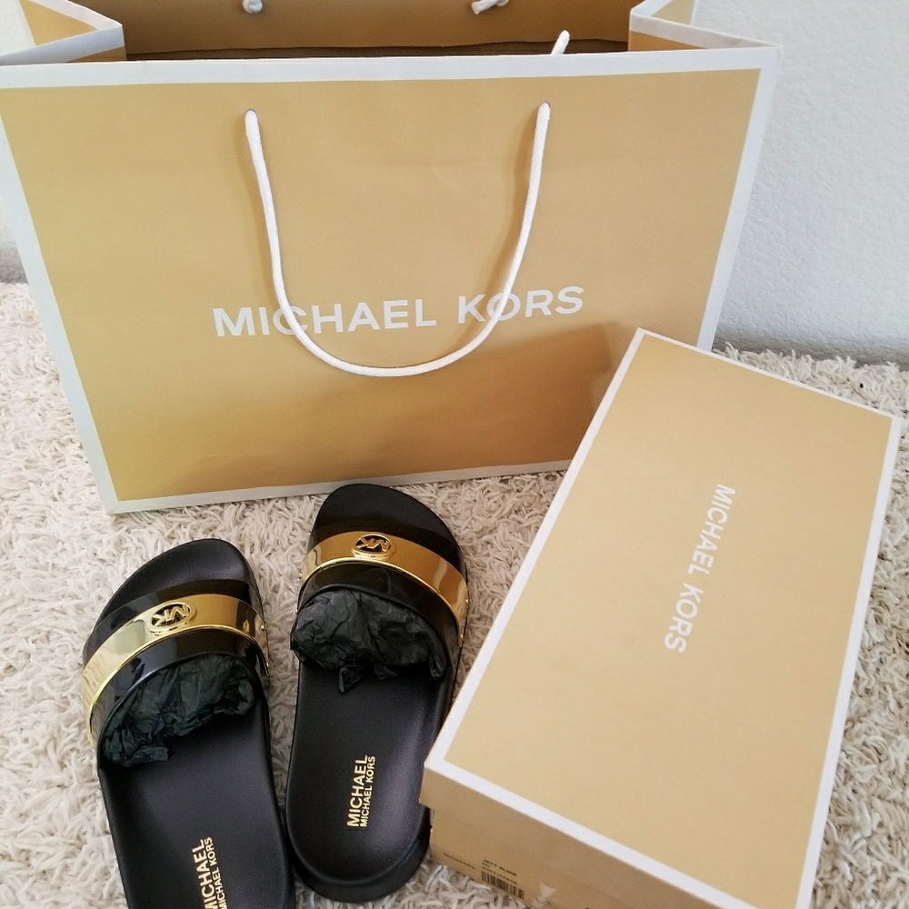 Brand new michael kors slide